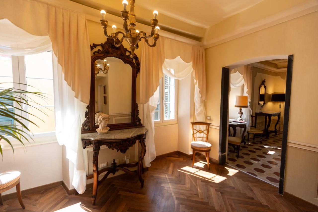 Hotel Palazzo Lari Sarzana Extérieur photo