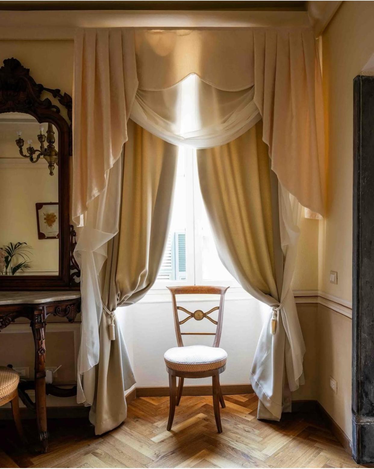 Hotel Palazzo Lari Sarzana Extérieur photo