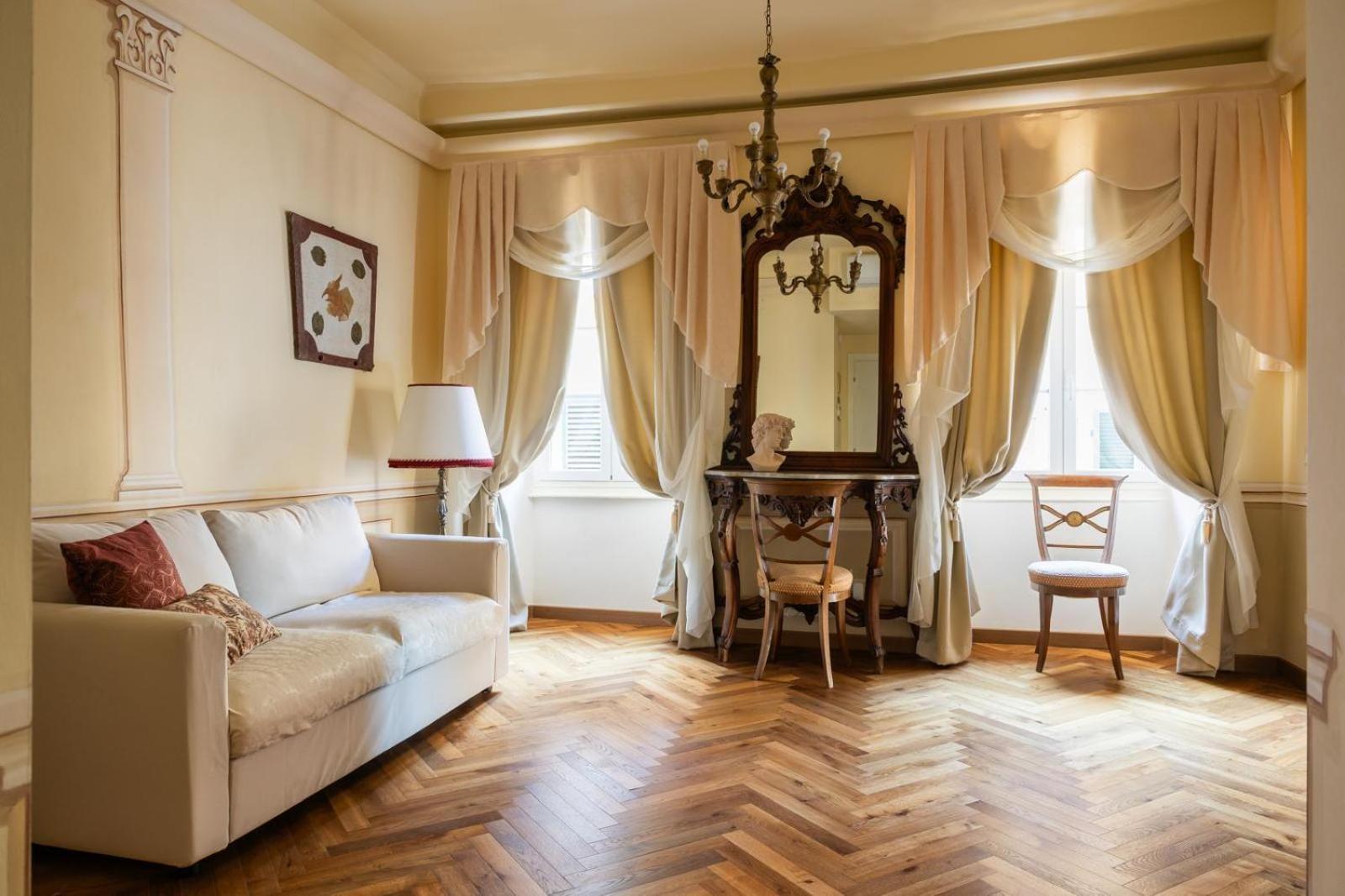 Hotel Palazzo Lari Sarzana Extérieur photo