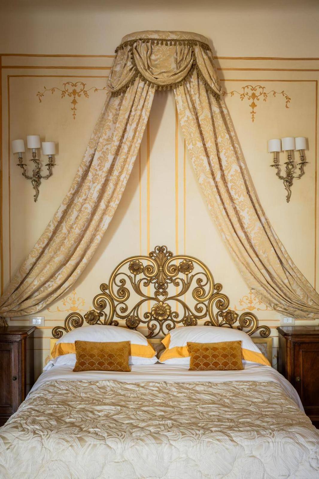 Hotel Palazzo Lari Sarzana Extérieur photo