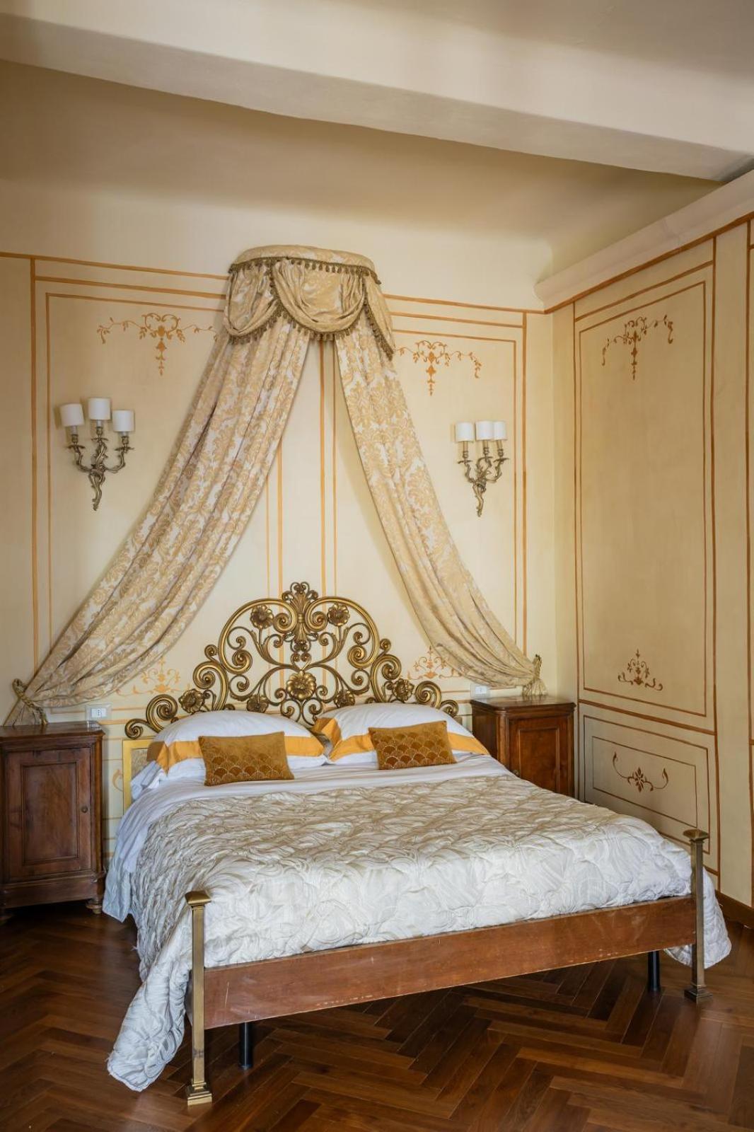 Hotel Palazzo Lari Sarzana Extérieur photo
