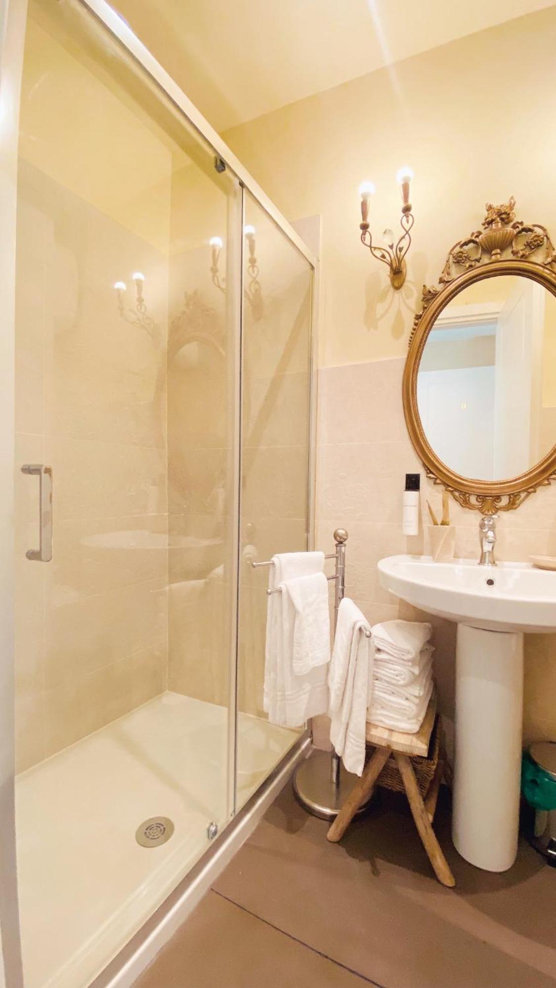 Hotel Palazzo Lari Sarzana Extérieur photo